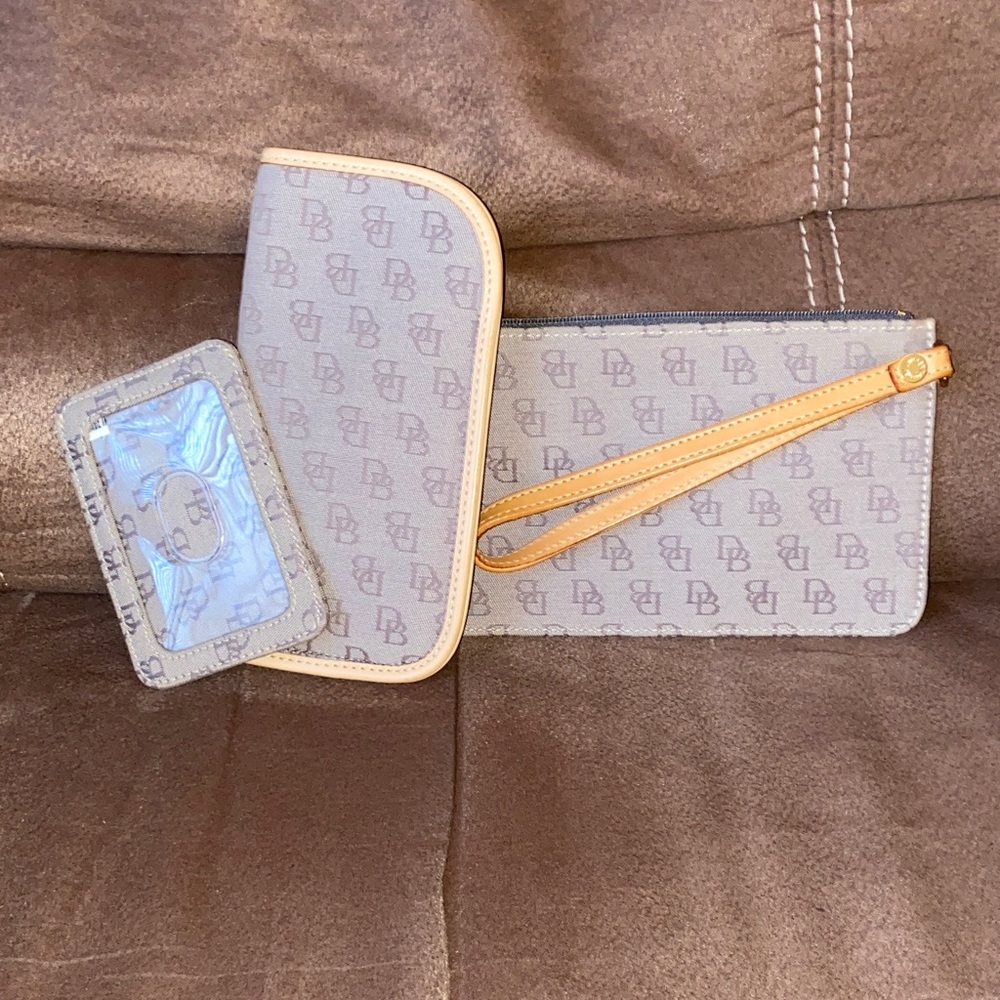 Dooney & Bourke Gray and Tan Wristlet Set